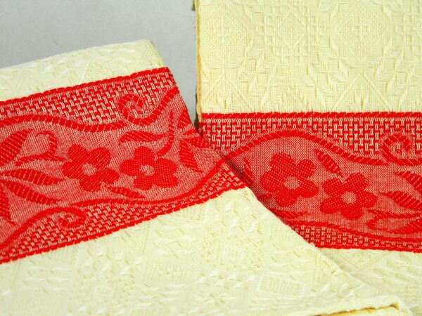 Strofinaccio in cotone con fascia rossa - immagine 3